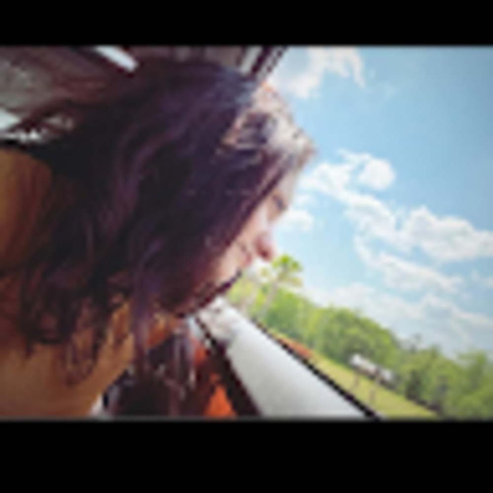 Meet your Posher, Rebecca